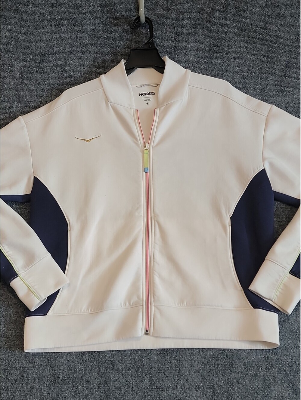 Hoka One One Kaitoro Knit Jacket Mens Size M Alabaster Navy Full Zip Track 474